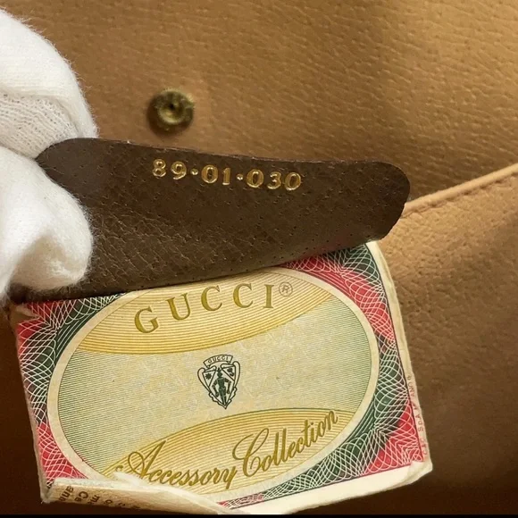 Authentic GUCCI GG Supreme Sherry Line PVC Leather Clutch Bag - Picture 14 of 14